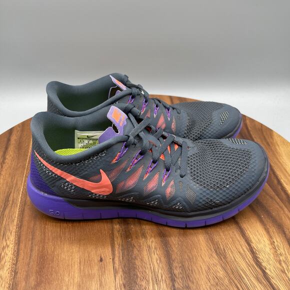 Nike Free 5.0 Shoes Womens Size 8.5 Gray Running Comfort Walking Gym Sneakers - Picture 1 of 8